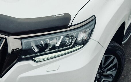 Toyota Land Cruiser Prado 150 рестайлинг 2, 2022 год, 6 149 000 рублей, 2 фотография