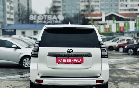 Toyota Land Cruiser Prado 150 рестайлинг 2, 2022 год, 6 149 000 рублей, 8 фотография