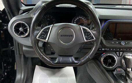 Chevrolet Camaro VI, 2019 год, 3 800 000 рублей, 14 фотография