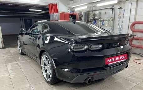 Chevrolet Camaro VI, 2019 год, 3 800 000 рублей, 4 фотография
