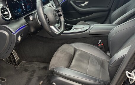 Mercedes-Benz E-Класс, 2020 год, 4 500 000 рублей, 13 фотография