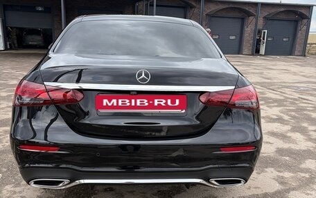 Mercedes-Benz E-Класс, 2020 год, 4 500 000 рублей, 20 фотография