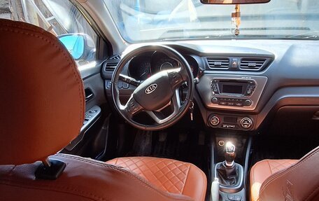 KIA Rio III рестайлинг, 2012 год, 750 000 рублей, 10 фотография