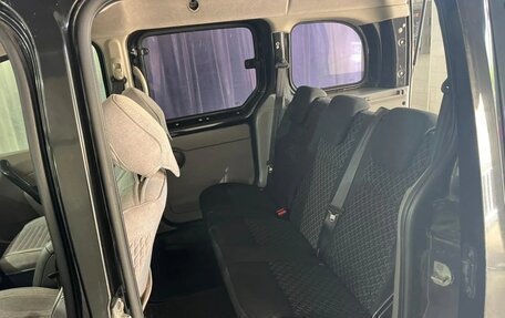 Renault Kangoo II рестайлинг, 2010 год, 720 000 рублей, 5 фотография