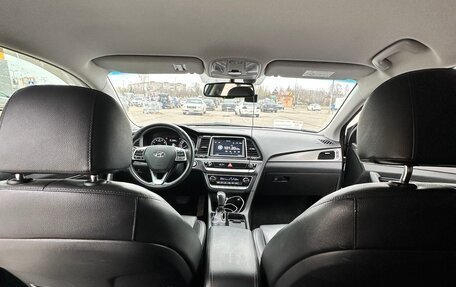 Hyundai Sonata VII, 2019 год, 1 980 000 рублей, 18 фотография