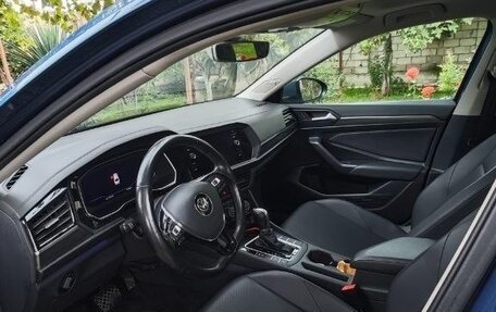 Volkswagen Jetta VII, 2019 год, 1 450 000 рублей, 8 фотография