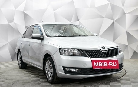 Skoda Rapid I, 2018 год, 1 348 000 рублей, 6 фотография