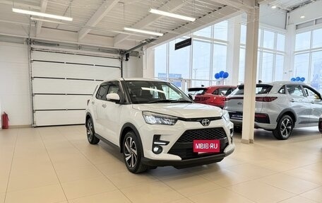 Toyota Raize I, 2020 год, 1 879 000 рублей, 8 фотография