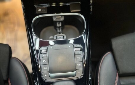 Mercedes-Benz A-Класс AMG, 2020 год, 3 999 000 рублей, 10 фотография