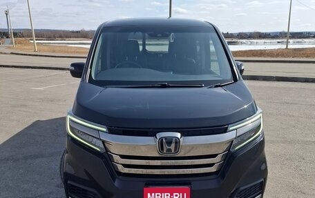 Honda Stepwgn IV, 2020 год, 2 570 000 рублей, 3 фотография