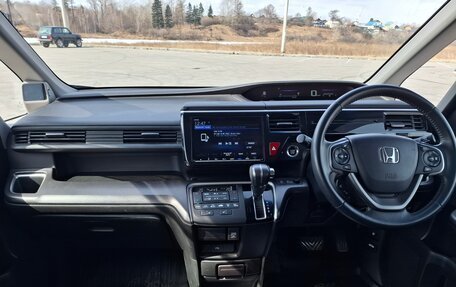 Honda Stepwgn IV, 2020 год, 2 570 000 рублей, 16 фотография