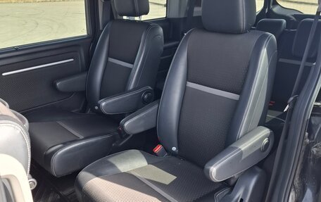 Honda Stepwgn IV, 2020 год, 2 570 000 рублей, 17 фотография