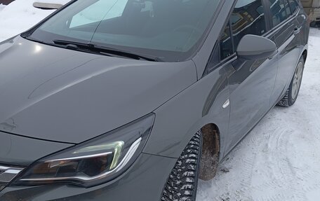 Opel Astra K, 2018 год, 1 200 000 рублей, 3 фотография