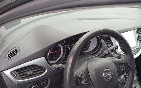 Opel Astra K, 2018 год, 1 200 000 рублей, 11 фотография