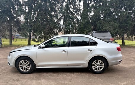 Volkswagen Jetta VI, 2011 год, 600 000 рублей, 6 фотография
