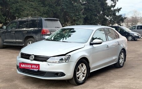 Volkswagen Jetta VI, 2011 год, 600 000 рублей, 7 фотография