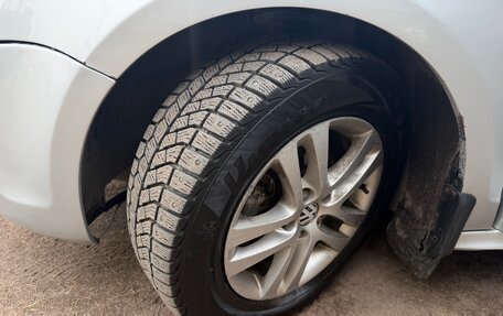 Volkswagen Jetta VI, 2011 год, 600 000 рублей, 17 фотография