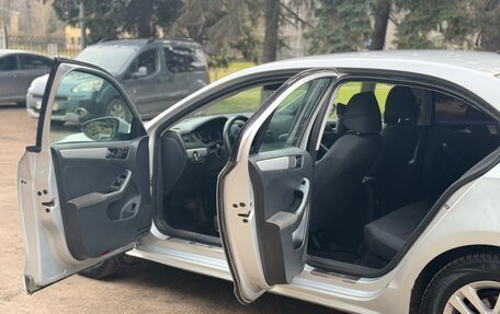 Volkswagen Jetta VI, 2011 год, 600 000 рублей, 11 фотография