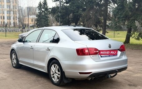 Volkswagen Jetta VI, 2011 год, 600 000 рублей, 5 фотография
