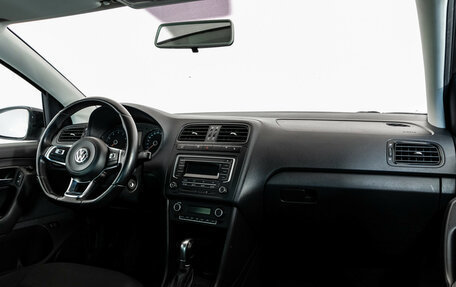 Volkswagen Polo VI (EU Market), 2017 год, 1 199 000 рублей, 9 фотография