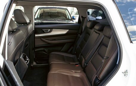 Chery Tiggo 8 Pro, 2021 год, 1 855 000 рублей, 18 фотография