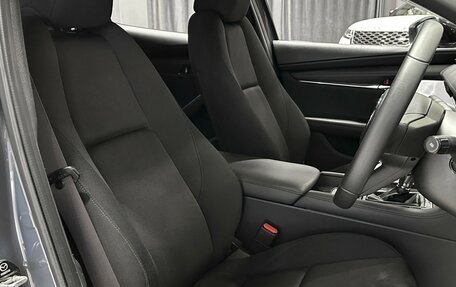 Mazda 3, 2020 год, 1 947 000 рублей, 13 фотография