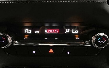 Mazda 3, 2020 год, 1 947 000 рублей, 29 фотография