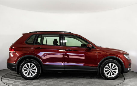 Volkswagen Tiguan II, 2020 год, 2 799 000 рублей, 4 фотография