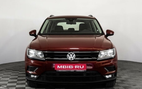 Volkswagen Tiguan II, 2020 год, 2 799 000 рублей, 2 фотография