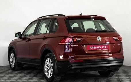 Volkswagen Tiguan II, 2020 год, 2 799 000 рублей, 7 фотография