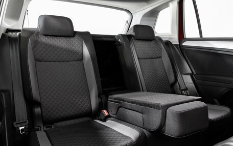 Volkswagen Tiguan II, 2020 год, 2 799 000 рублей, 21 фотография