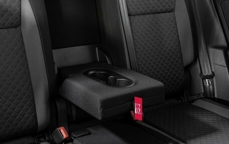 Volkswagen Tiguan II, 2020 год, 2 799 000 рублей, 20 фотография