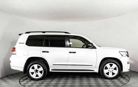 Toyota Land Cruiser 200, 2011 год, 2 499 000 рублей, 5 фотография