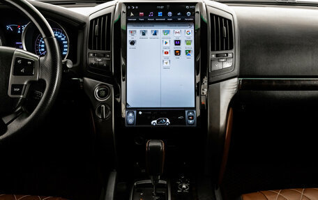 Toyota Land Cruiser 200, 2011 год, 2 499 000 рублей, 14 фотография