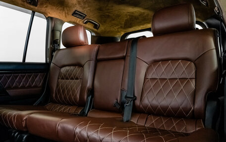 Toyota Land Cruiser 200, 2011 год, 2 499 000 рублей, 26 фотография