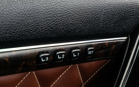 Toyota Land Cruiser 200, 2011 год, 2 499 000 рублей, 20 фотография