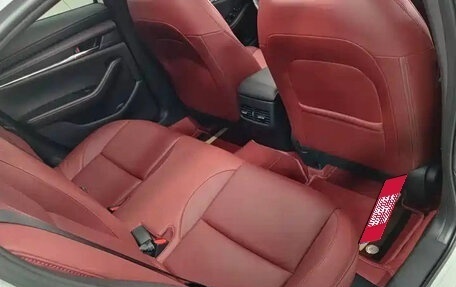 Mazda 3, 2025 год, 2 400 000 рублей, 12 фотография