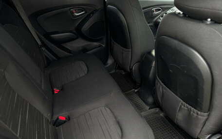 Hyundai ix35 I рестайлинг, 2015 год, 999 000 рублей, 15 фотография