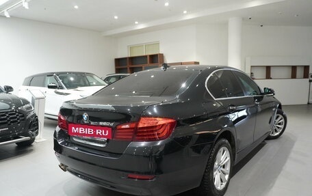 BMW 5 серия, 2016 год, 1 869 000 рублей, 4 фотография