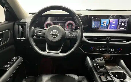 Nissan Pathfinder, 2024 год, 4 750 000 рублей, 10 фотография