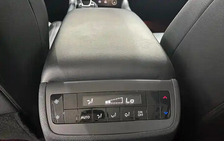 Nissan Pathfinder, 2024 год, 4 750 000 рублей, 15 фотография