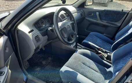 Mazda 323, 1999 год, 450 000 рублей, 20 фотография