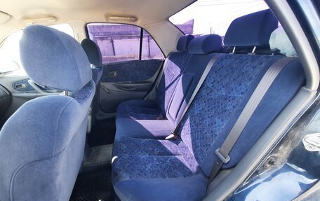 Mazda 323, 1999 год, 450 000 рублей, 24 фотография