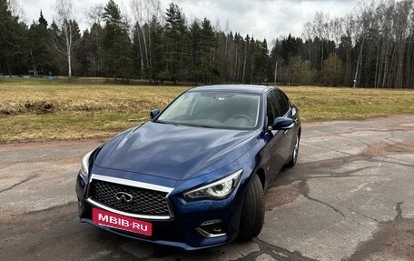Infiniti Q50 I рестайлинг, 2019 год, 2 800 000 рублей, 2 фотография