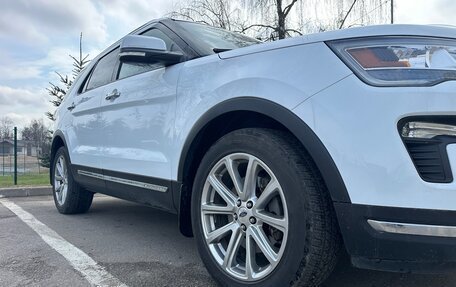 Ford Explorer VI, 2018 год, 3 900 000 рублей, 9 фотография