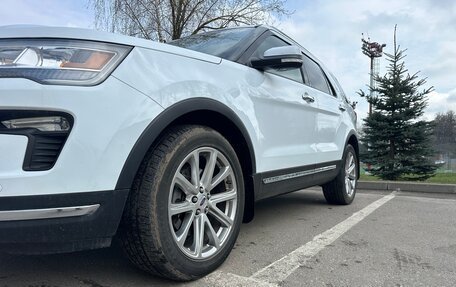 Ford Explorer VI, 2018 год, 3 900 000 рублей, 10 фотография