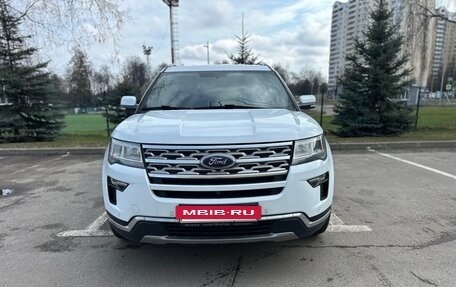Ford Explorer VI, 2018 год, 3 900 000 рублей, 2 фотография