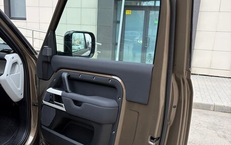 Land Rover Defender II, 2021 год, 7 850 000 рублей, 14 фотография