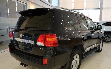 Toyota Land Cruiser 200, 2014 год, 4 728 000 рублей, 5 фотография