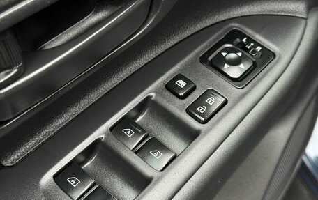 Mitsubishi Outlander III рестайлинг 3, 2019 год, 1 899 000 рублей, 14 фотография